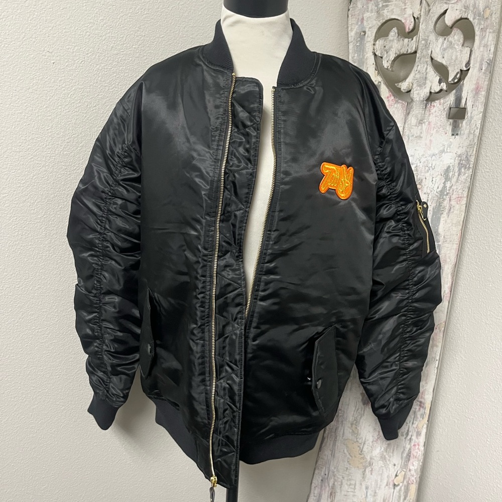 Shaka NWT Black Bomber Jacket with Orange Interior Detailed embroidered Patch